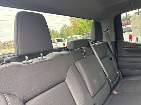 New 2026 GMC Sierra 1500 Elevation image 22