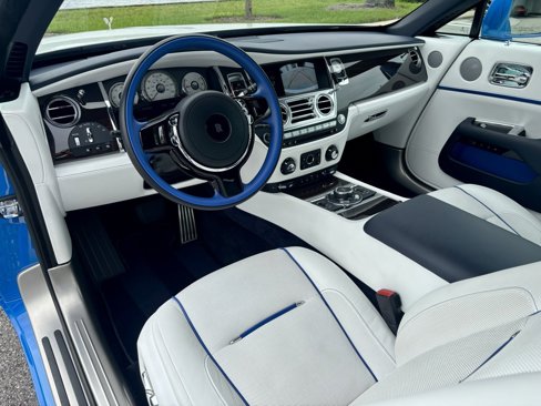 Used 2020 Rolls-Royce Wraith image 19
