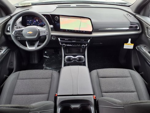 New 2025 Chevrolet Traverse LT w/ Sun and Wheel Package image 12