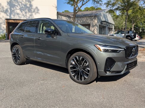 New 2026 Volvo XC60 B5 Ultra w/ Protection Package Premier image 2
