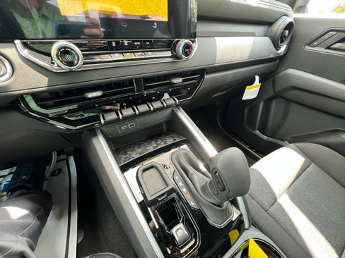 New 2026 Chevrolet Colorado W/T image 26