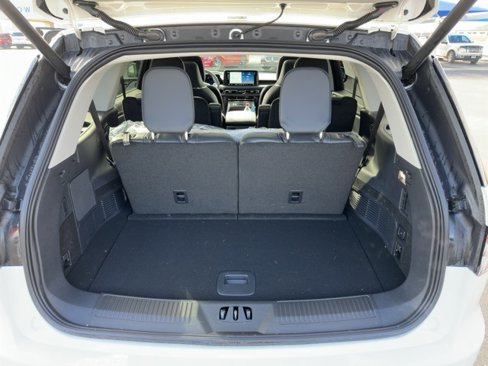 New 2025 Lincoln Aviator Reserve w/ Luxury Package image 30