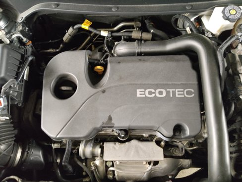 Used 2020 Chevrolet Equinox LS image 30