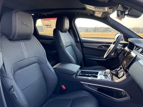 New 2026 Jaguar F-PACE R-Dynamic S image 16