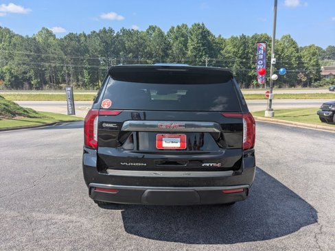 Used 2023 GMC Yukon XL AT4 image 6