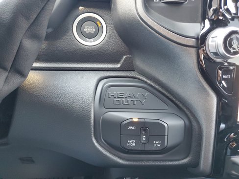 New 2025 RAM 3500 Tradesman image 15
