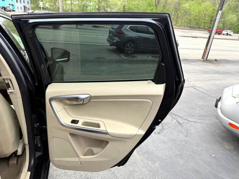 Used 2012 Volvo XC60 T6 image 18