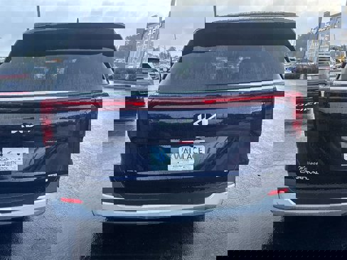 New 2026 Kia Carnival EX image 5