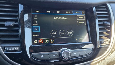 Used 2019 Chevrolet Trax LS w/ Tint and Cruise Package image 18