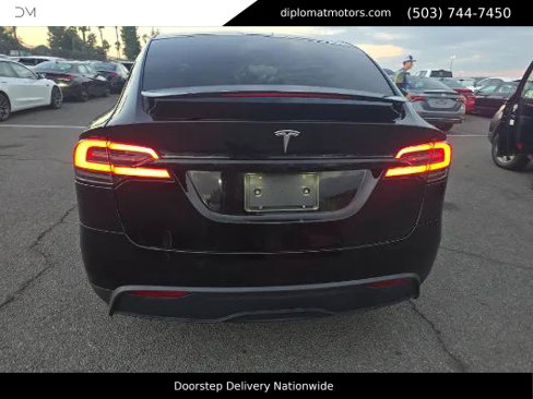 Used 2023 Tesla Model X image 5