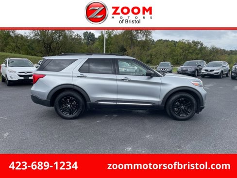 Used 2020 Ford Explorer XLT w/ Comfort Package image 1