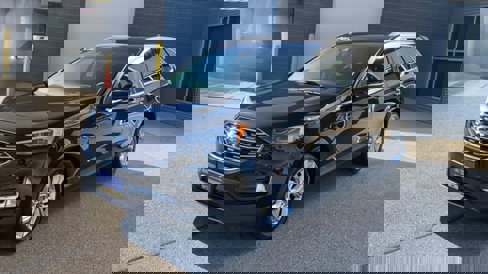 Certified 2022 Ford Edge Titanium w/ Equipment Group 301A image 5