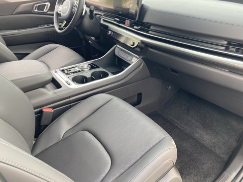 New 2026 Kia Carnival SX image 10