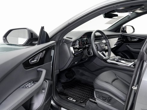 Certified 2025 Audi Q8 Premium Plus image 6