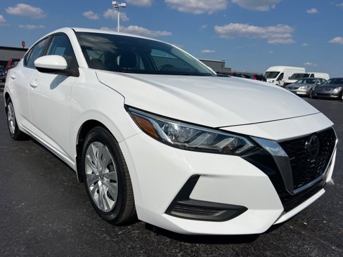 Used 2021 Nissan Sentra S image 1