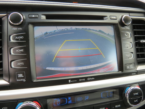 Used 2016 Toyota Highlander Limited image 20