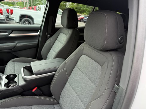 New 2026 GMC Terrain Elevation w/ LPO, Floor Liner Package image 14