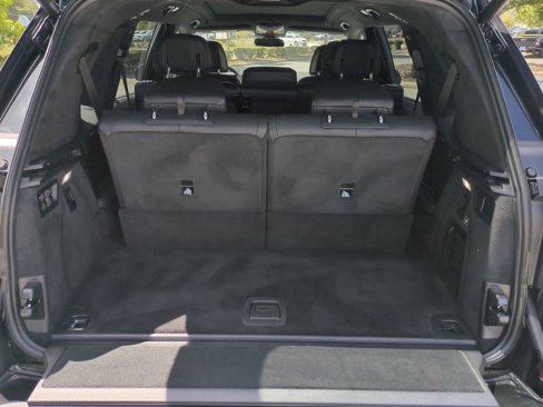 Used 2025 BMW X7 xDrive40i image 12