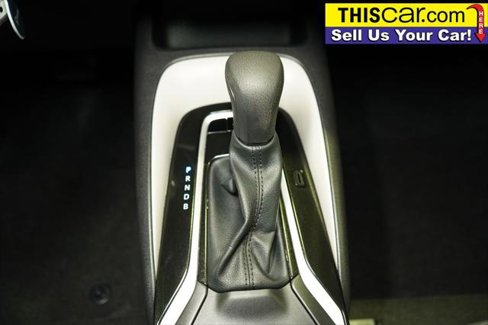 Used 2025 Toyota Corolla LE image 16