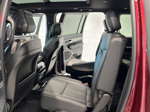 New 2025 Jeep Wagoneer Series II w/ Premium Group I image 37