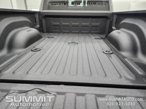 New 2025 RAM 2500 Laramie image 29