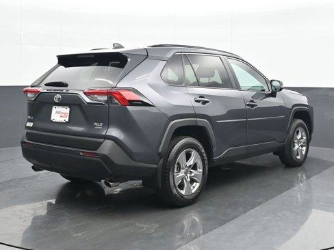 Used 2023 Toyota RAV4 XLE image 6