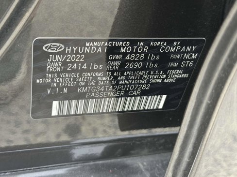 Used 2023 Genesis G70 2.0T w/ Sport Prestige Package image 16