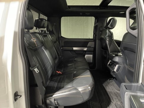 Used 2024 Ford F250 Platinum image 26