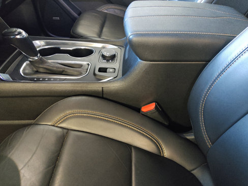 Used 2020 Chevrolet Traverse LT w/ LT Premium Package image 26