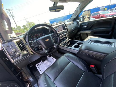 Used 2018 Chevrolet Silverado 3500 LTZ image 10