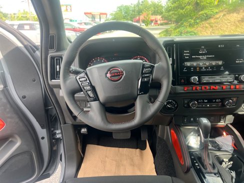 New 2025 Nissan Frontier PRO-4X w/ Pro Convenience Package image 14