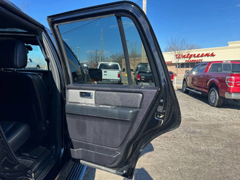 Used 2017 Ford Expedition Limited w/ Equipment Group 301A image 17