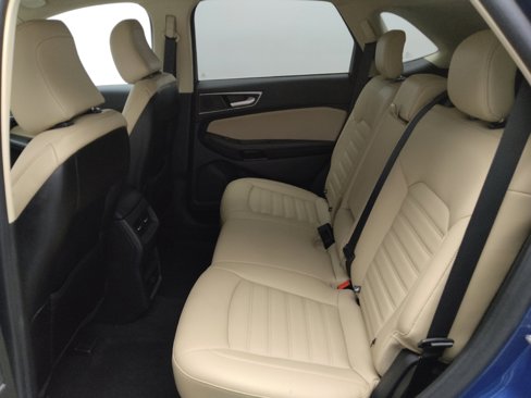 Used 2021 Ford Edge SEL image 18