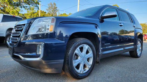 Used 2017 GMC Terrain SLT w/ Open Road Package image 5