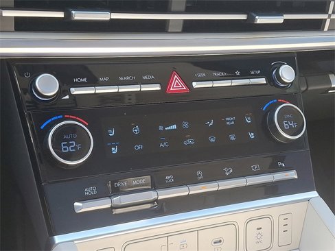 Used 2024 Hyundai Santa Fe Calligraphy image 17