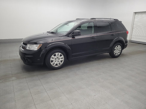 Used 2019 Dodge Journey SE image 2