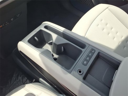 New 2026 Kia EV9 Wind image 12