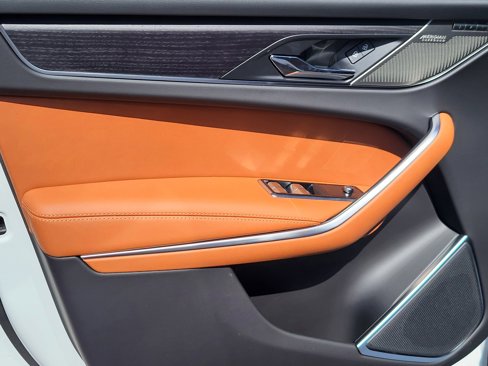 New 2026 Jaguar F-PACE R-Dynamic S image 14