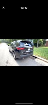 Used 2022 Chevrolet Traverse LS image 20