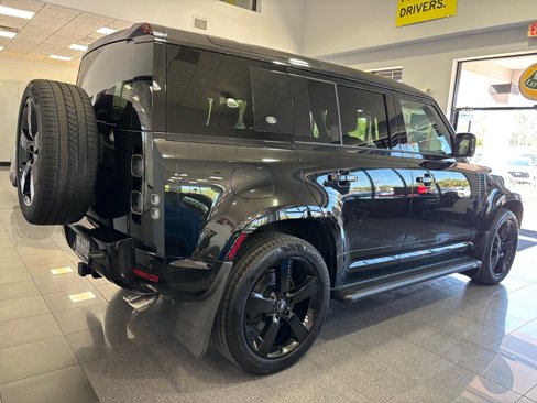 Used 2024 Land Rover Defender 110 V8 image 46