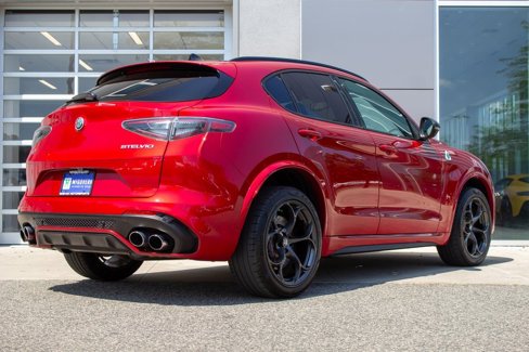 Used 2024 Alfa Romeo Stelvio Quadrifoglio w/ Active Assist Plus Package image 10