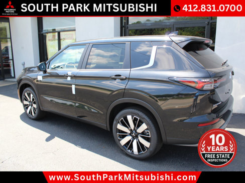 New 2025 Mitsubishi Outlander SE image 6