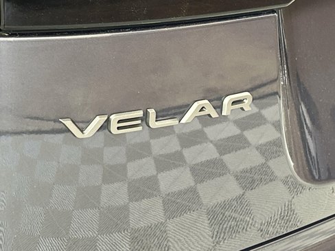 Certified 2025 Land Rover Range Rover Velar S image 30