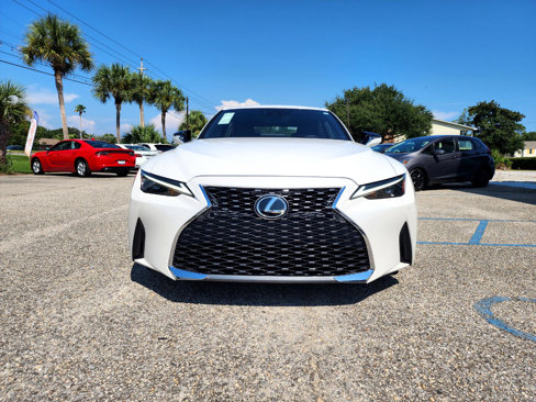 Used 2022 Lexus IS 300 w/ Premium Package image 8