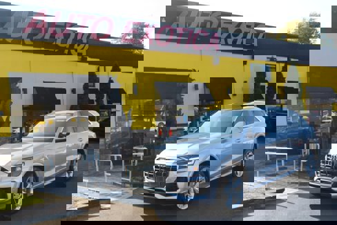Used 2022 Audi Q8 Premium Plus image 1