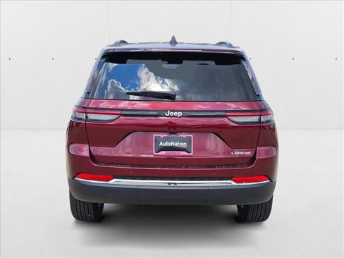 New 2025 Jeep Grand Cherokee Laredo X image 6