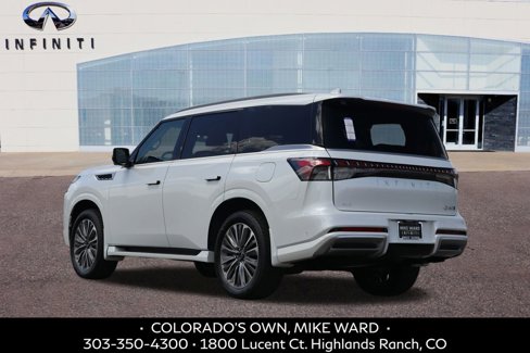 New 2025 INFINITI QX80 Luxe image 3