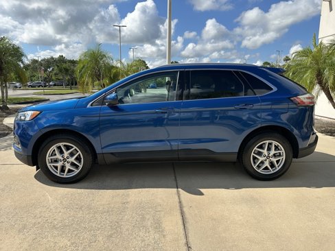 Used 2024 Ford Edge SEL w/ Convenience Package image 6