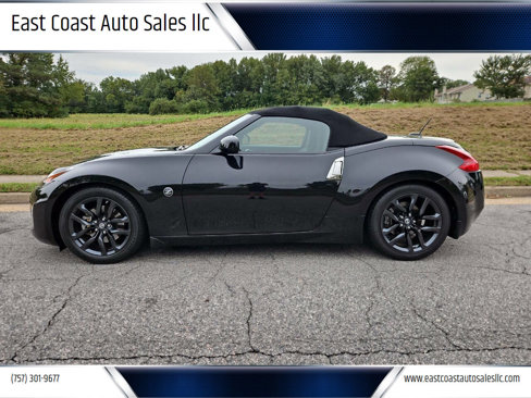 Used 2018 Nissan 370Z Touring image 1