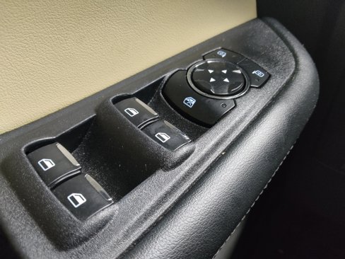 Used 2024 Ford Edge SEL image 27